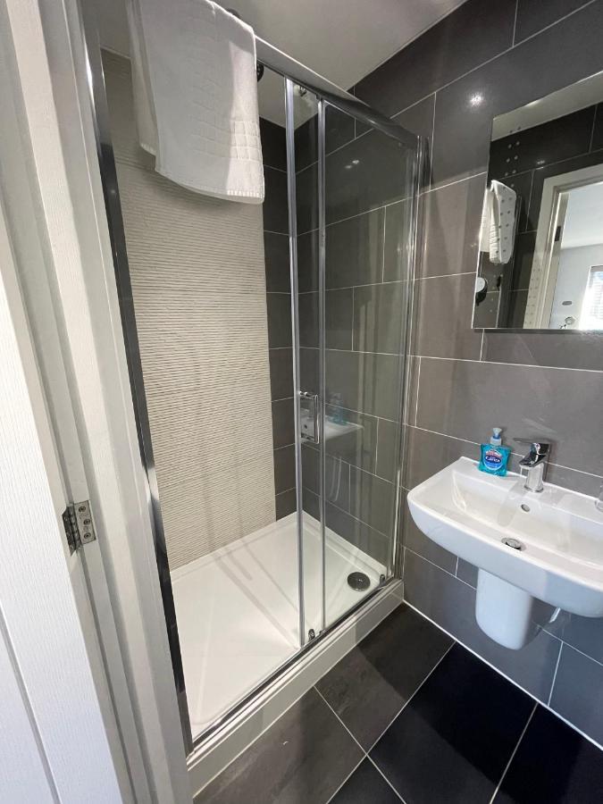 Arlan House, Central Basingstoke Hotel Luaran gambar
