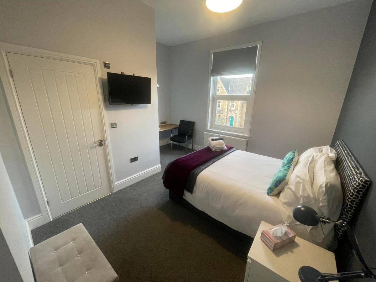 Arlan House, Central Basingstoke Hotel Luaran gambar